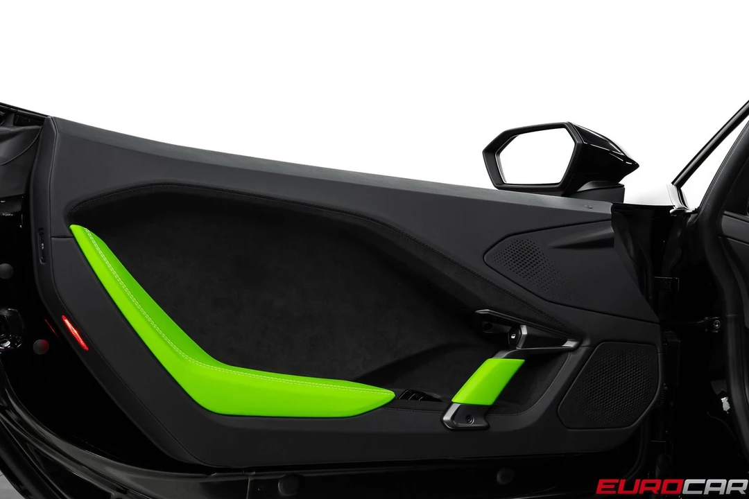 2026 Lamborghini Temerario - Image 26 of 31