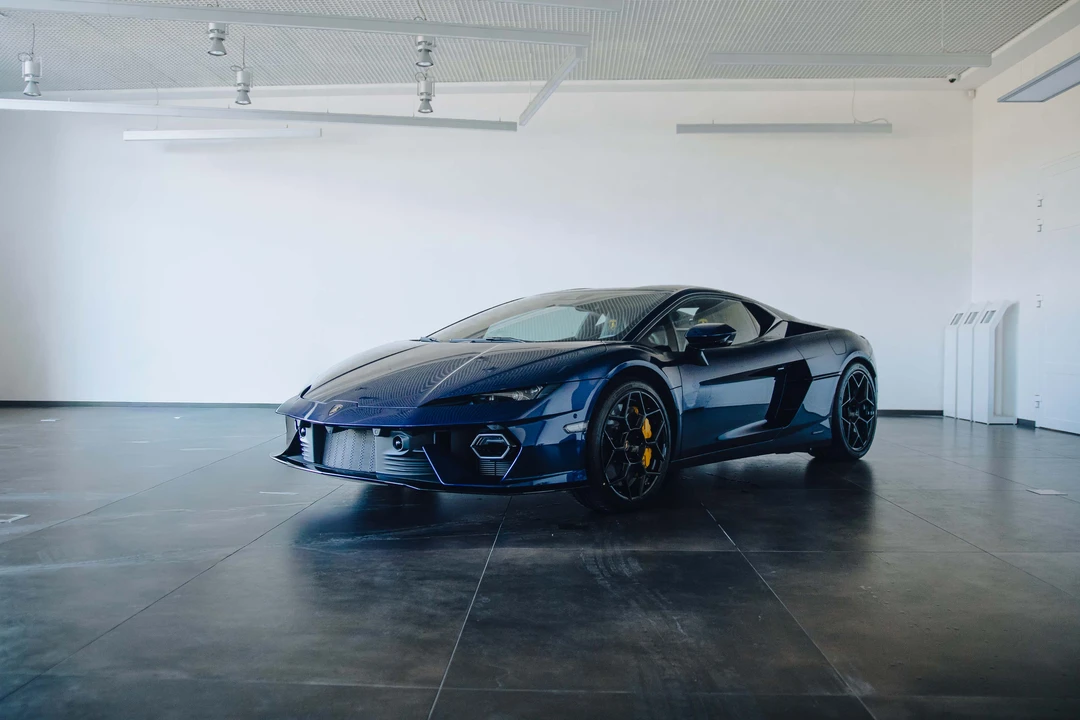 2026 Lamborghini Temerario - Image 3 of 31