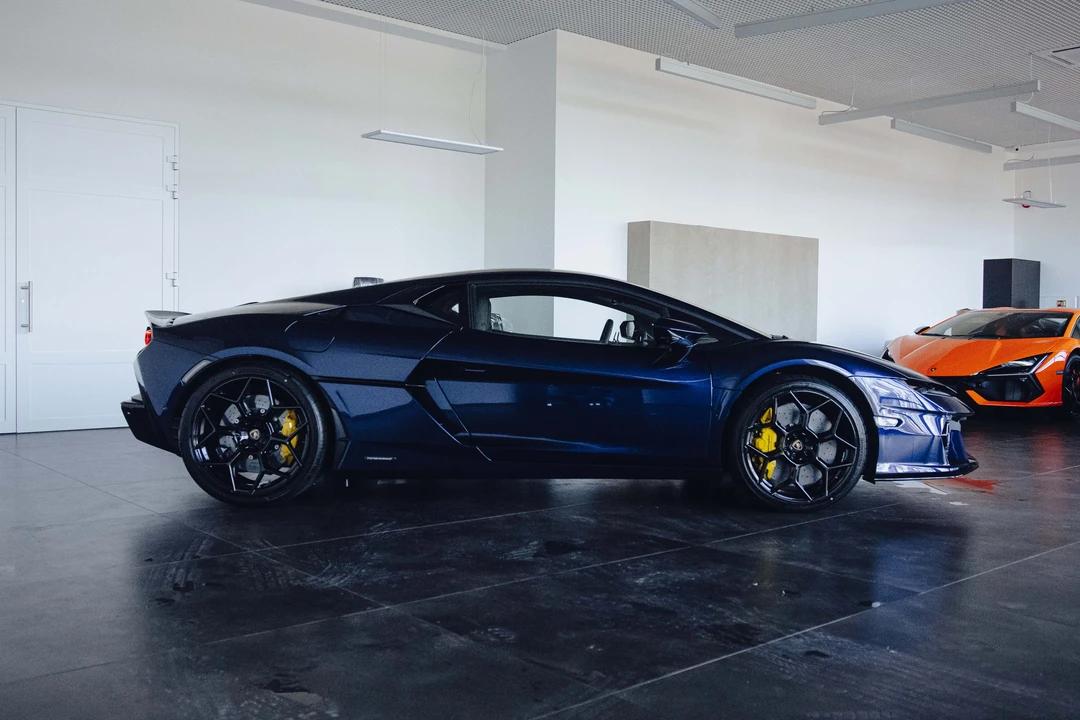 2026 Lamborghini Temerario - Image 8 of 31