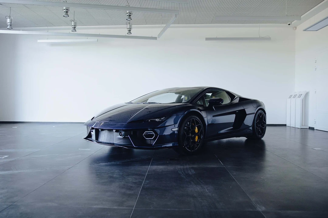 2026 Lamborghini Temerario - Image 12 of 31