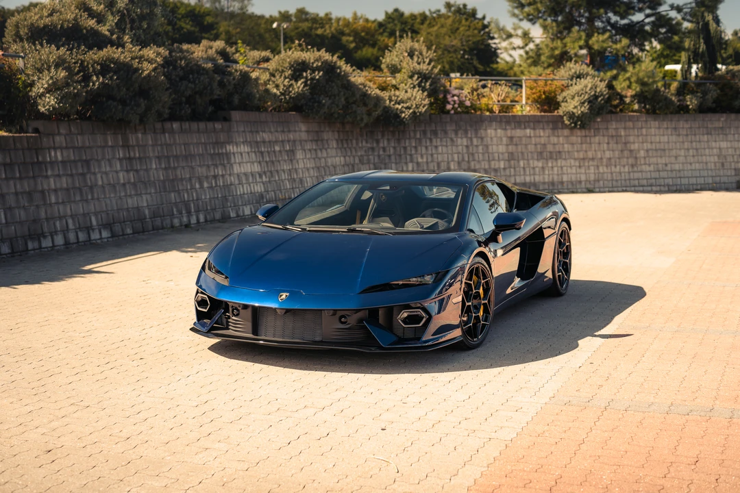 2026 Lamborghini Temerario - Image 13 of 31