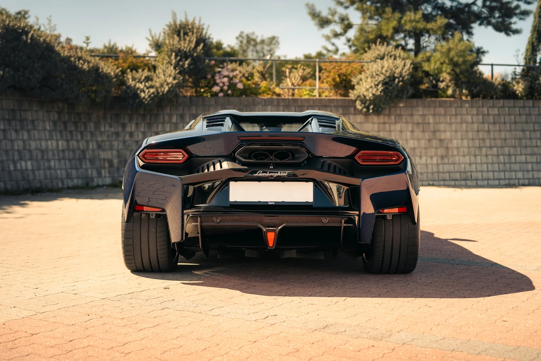 2026 Lamborghini Temerario - Image 22 of 31