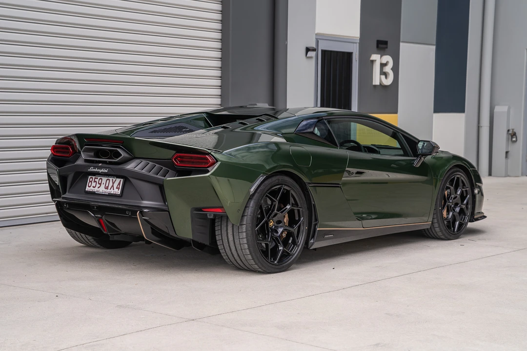 2026 Lamborghini Temerario - Image 15 of 31