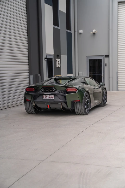 2026 Lamborghini Temerario - Image 28 of 31