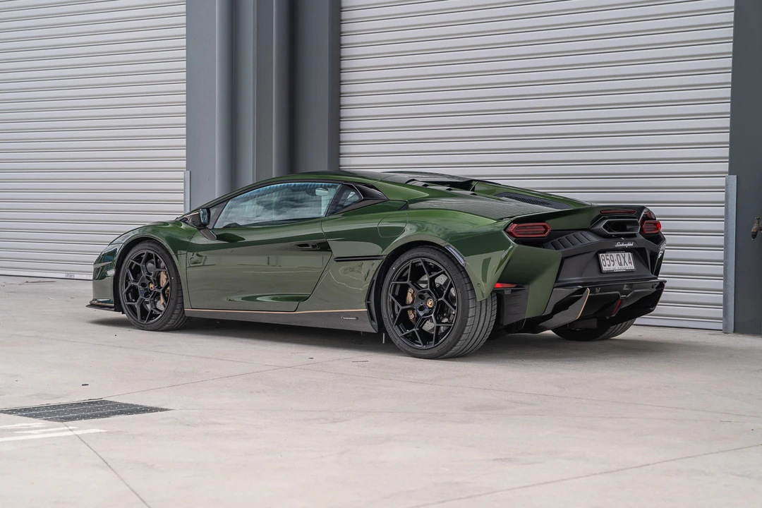 2026 Lamborghini Temerario - Image 21 of 31