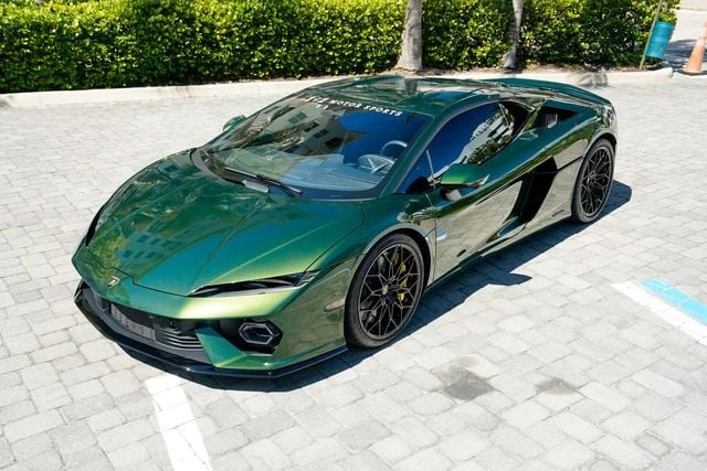 2026 Lamborghini Temerario - Image 11 of 31