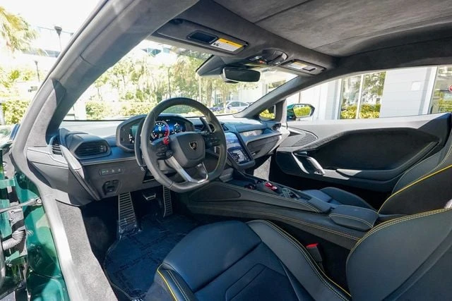 2026 Lamborghini Temerario - Image 4 of 31