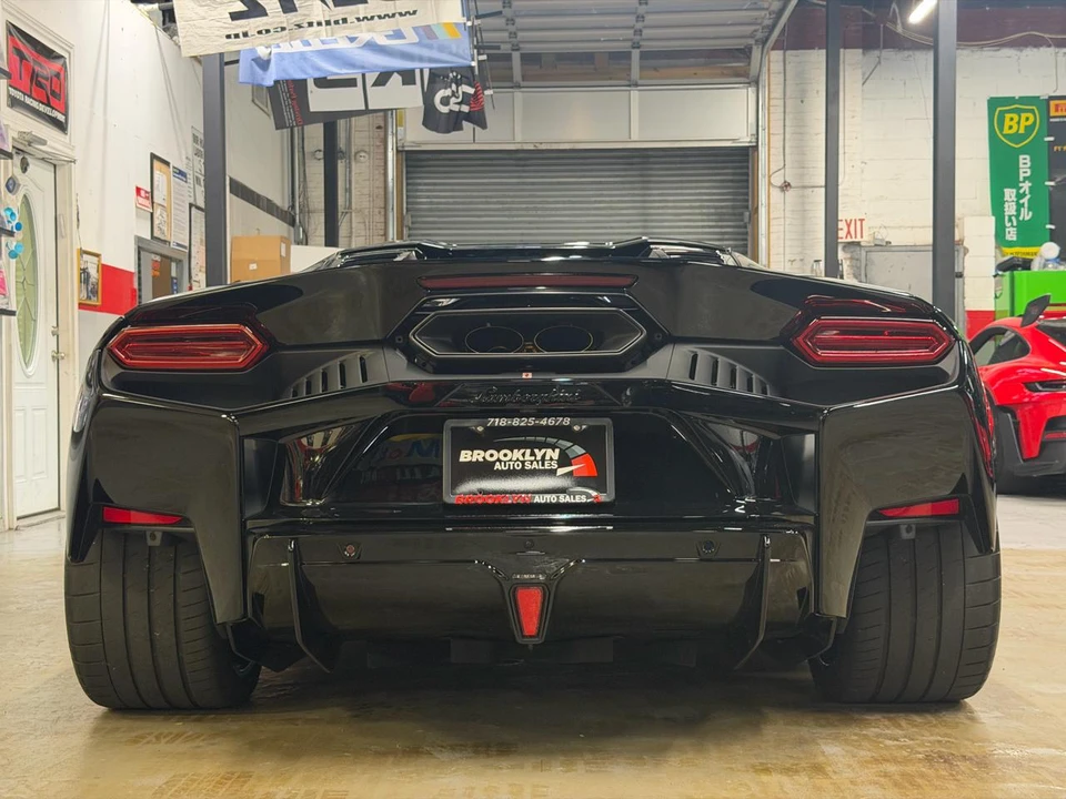2026 Lamborghini Temerario - Image 8 of 25