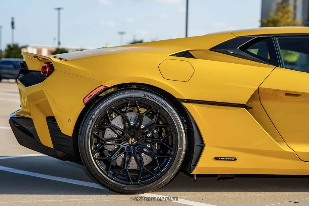 2026 Lamborghini Temerario - Image 10 of 24