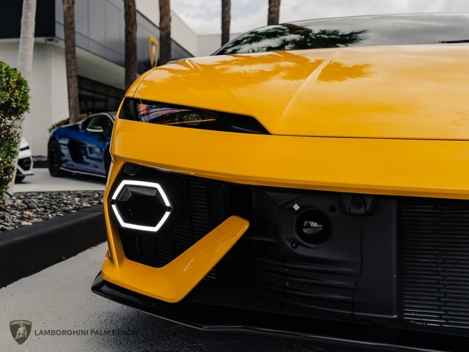 2026 Lamborghini Temerario - Image 8 of 31