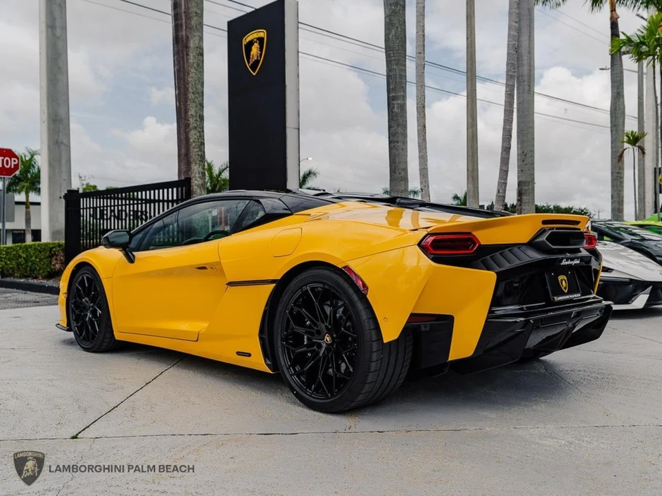 2026 Lamborghini Temerario - Image 4 of 31