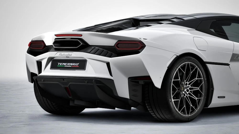 2026 Lamborghini Temerario - Image 10 of 15
