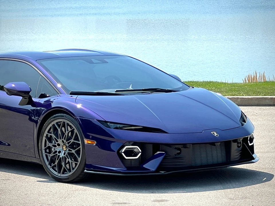 2026 Lamborghini Temerario - Image 23 of 31