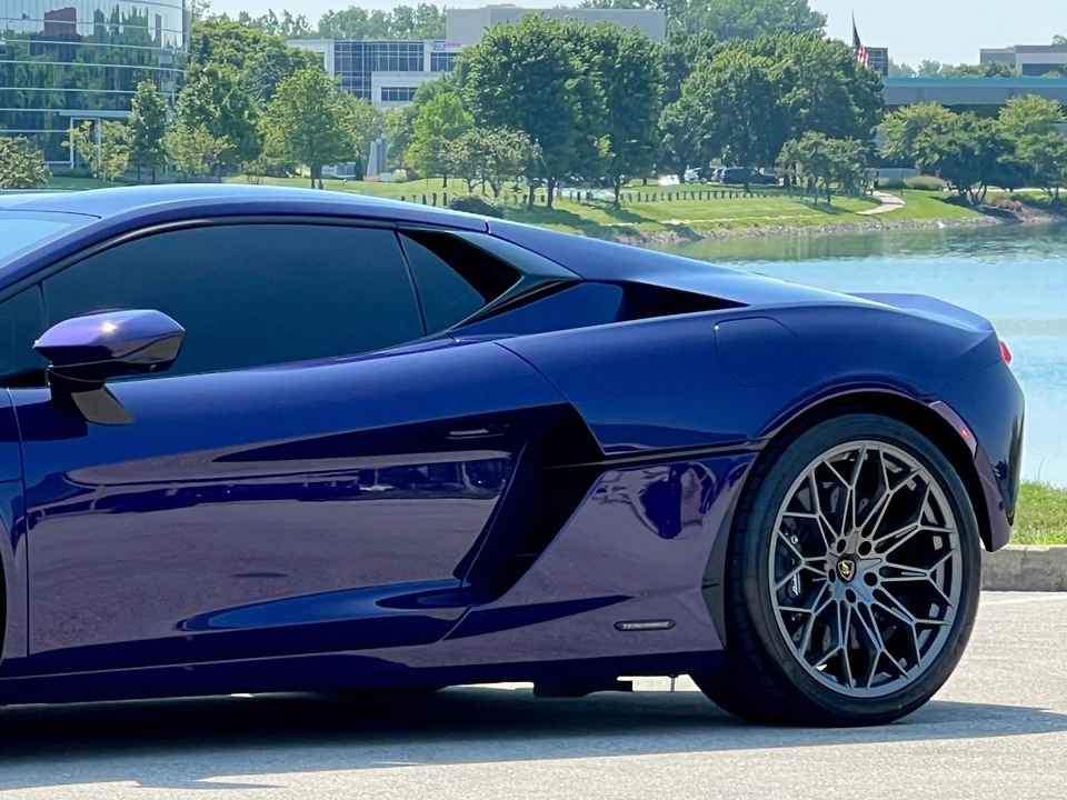 2026 Lamborghini Temerario - Image 27 of 31