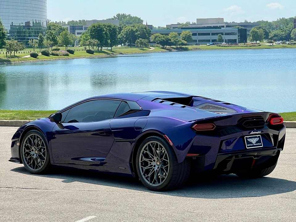 2026 Lamborghini Temerario - Image 11 of 31