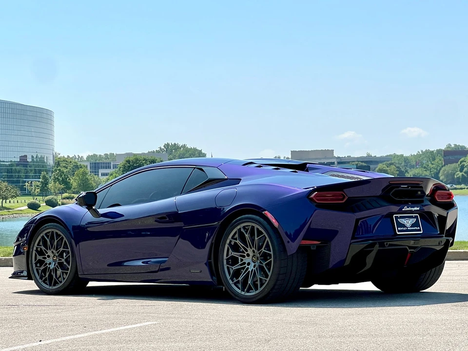 2026 Lamborghini Temerario - Image 12 of 31