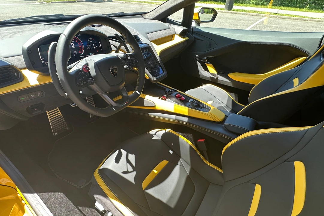 2026 Lamborghini Temerario - Image 6 of 15