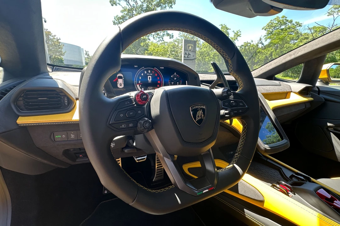 2026 Lamborghini Temerario - Image 7 of 15