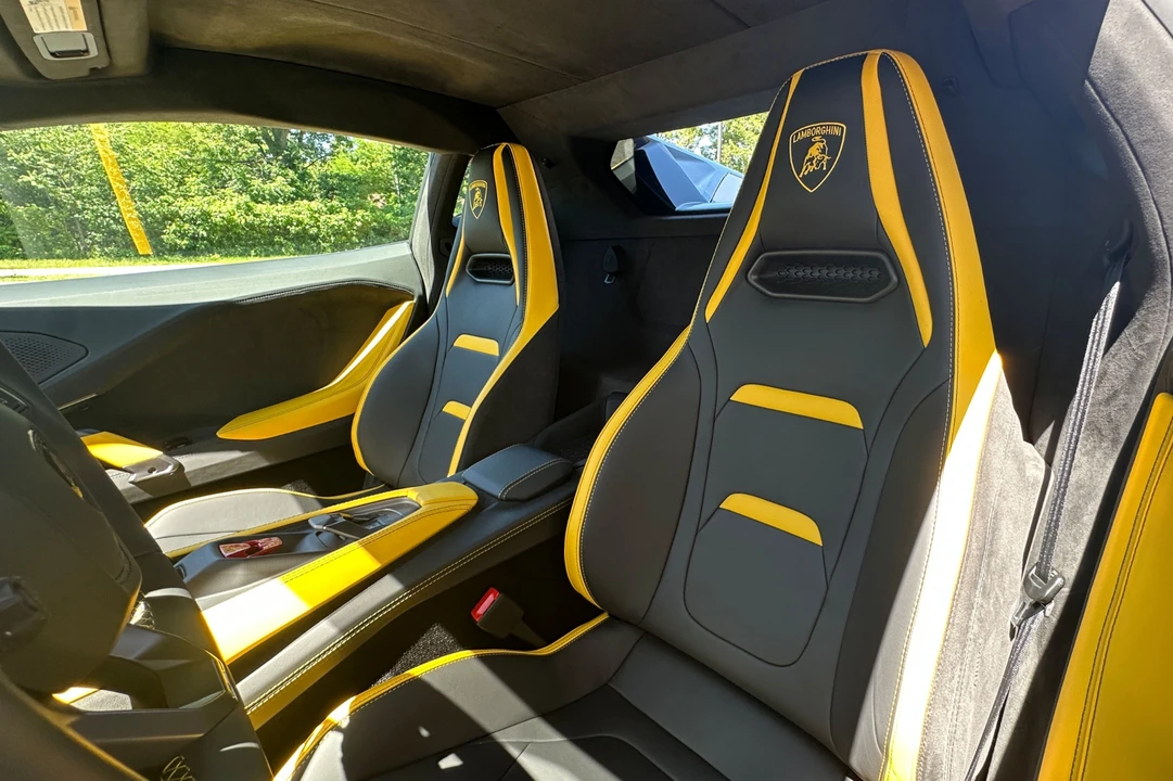 2026 Lamborghini Temerario - Image 8 of 15