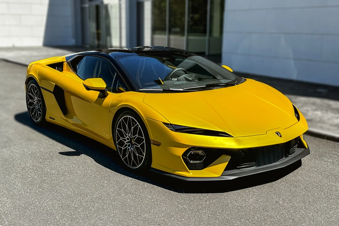 2026 Lamborghini Temerario - Image 13 of 15