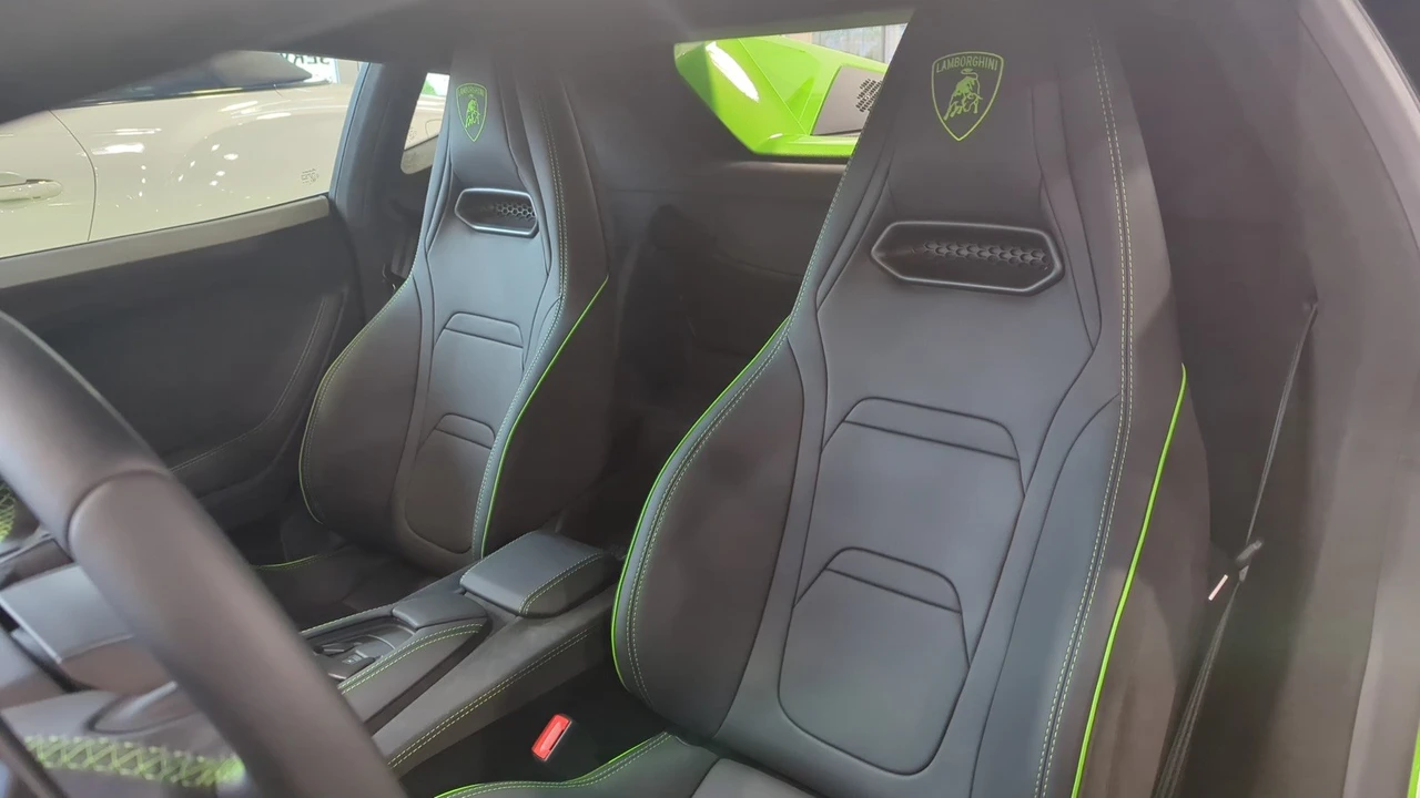 2026 Lamborghini Temerario - Image 13 of 16