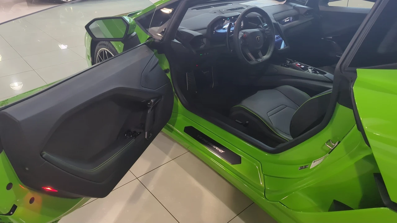 2026 Lamborghini Temerario - Image 8 of 16