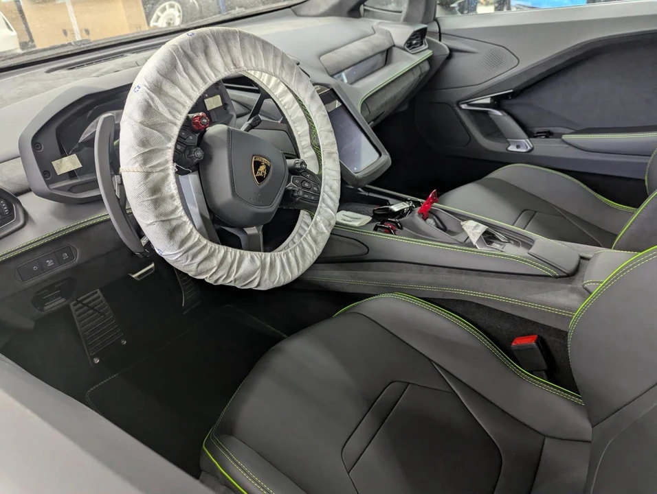 2026 Lamborghini Temerario - Image 4 of 16