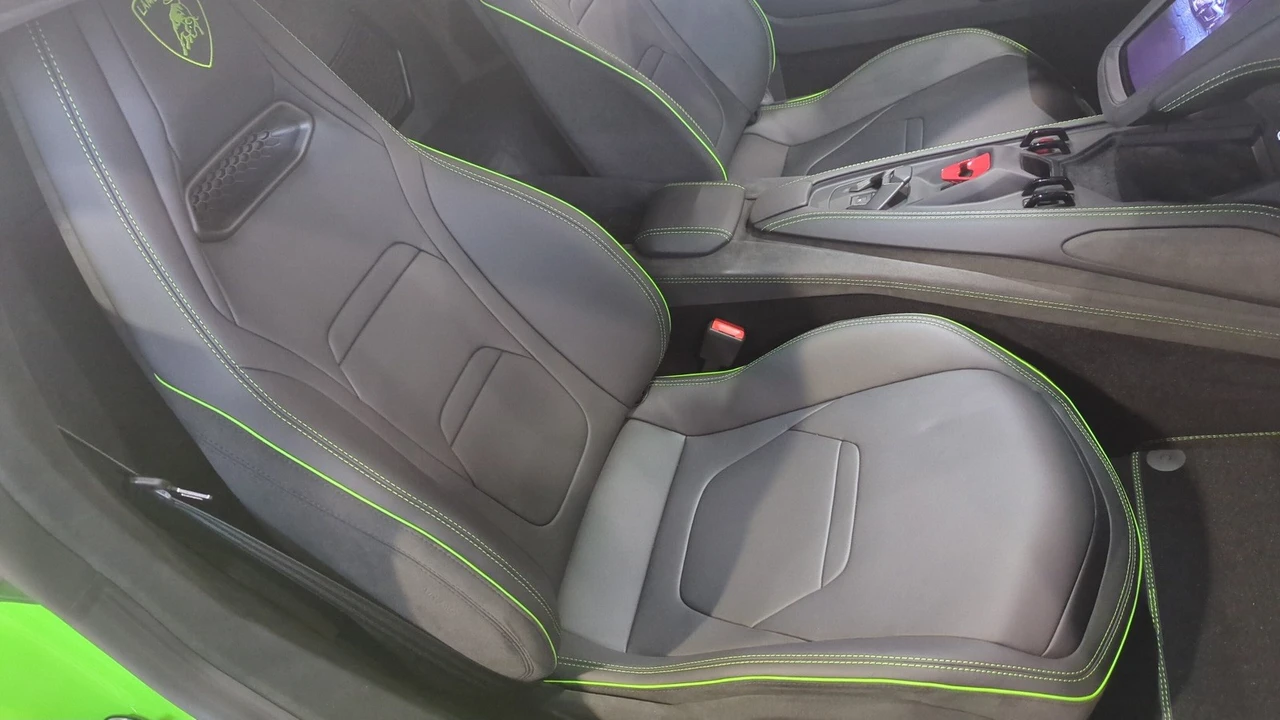2026 Lamborghini Temerario - Image 10 of 16