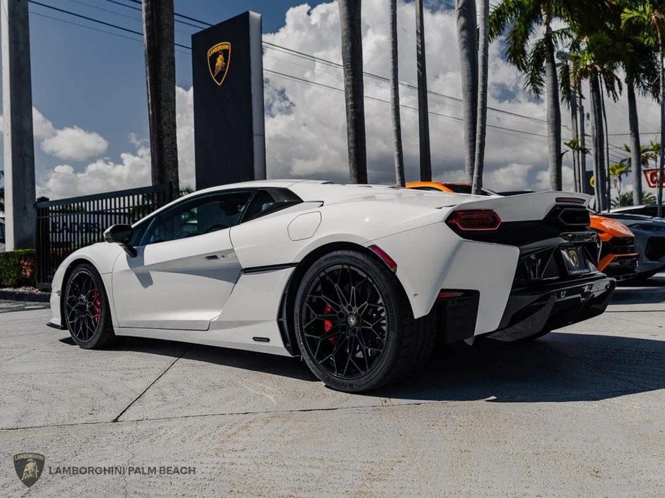 2026 Lamborghini Temerario - Image 4 of 29