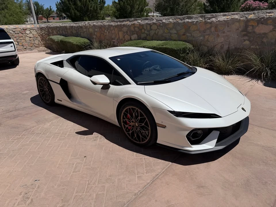 2026 Lamborghini Temerario - Image 5 of 18