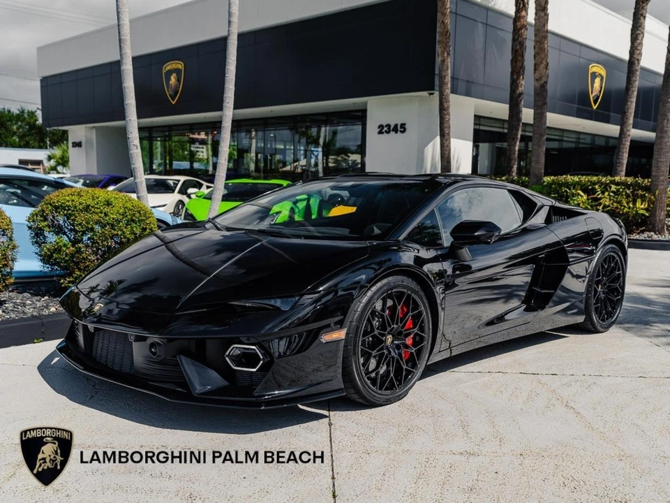 2026 Lamborghini Temerario - Image 2 of 31