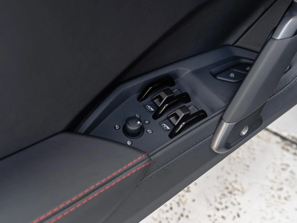 2026 Lamborghini Temerario - Image 30 of 31