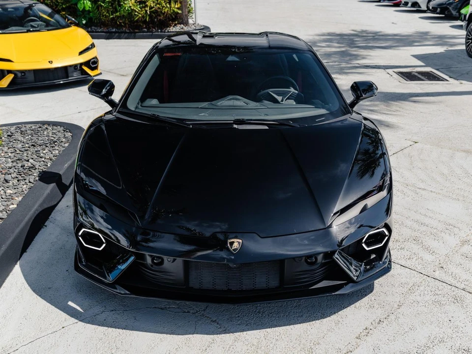 2026 Lamborghini Temerario - Image 5 of 31