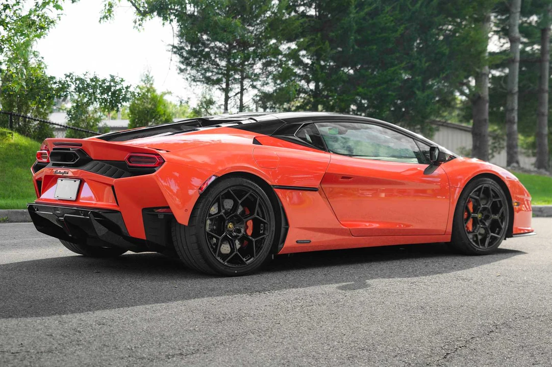 2026 Lamborghini Temerario - Image 10 of 31