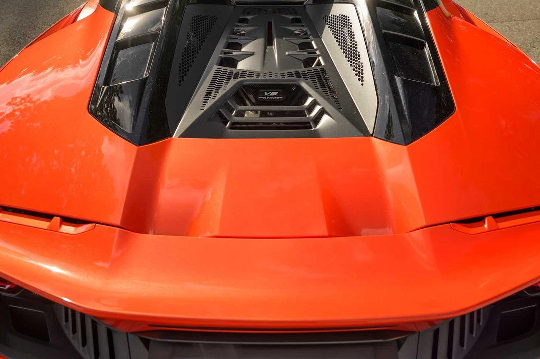 2026 Lamborghini Temerario - Image 17 of 31