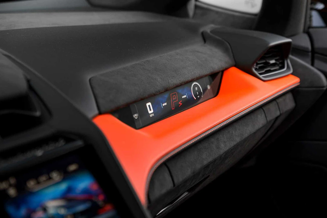 2026 Lamborghini Temerario - Image 28 of 31