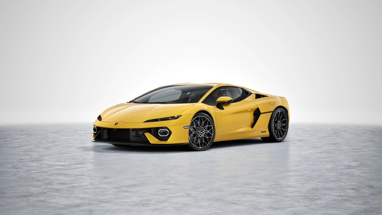 2026 Lamborghini Temerario - Image 2 of 15