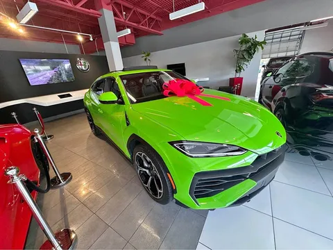 2026 Lamborghini Urus Graphite Capsule Sport Utility 4D