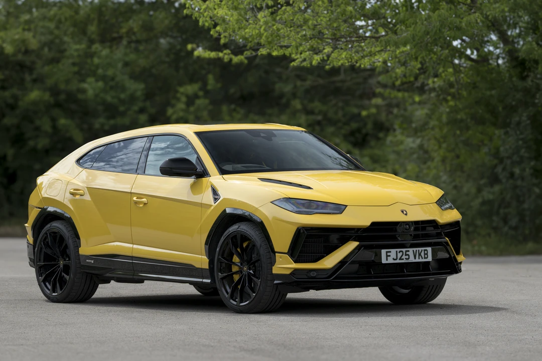 2026 Lamborghini Urus S - Image 9 of 31