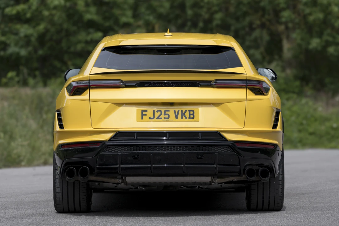 2026 Lamborghini Urus S - Image 6 of 31