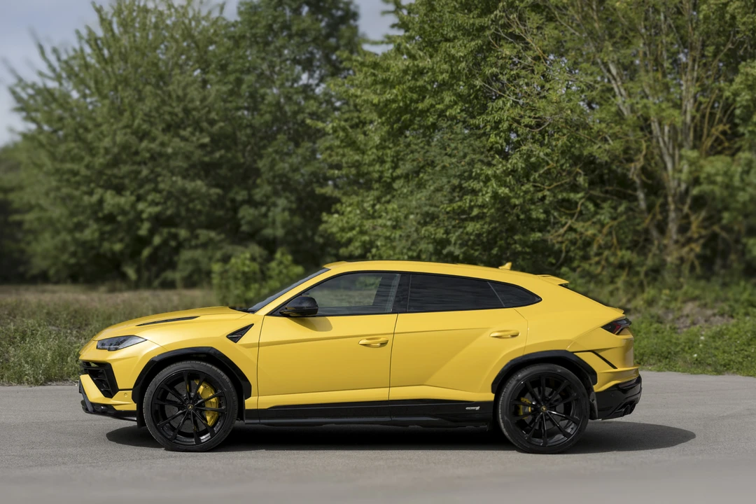 2026 Lamborghini Urus S - Image 4 of 31