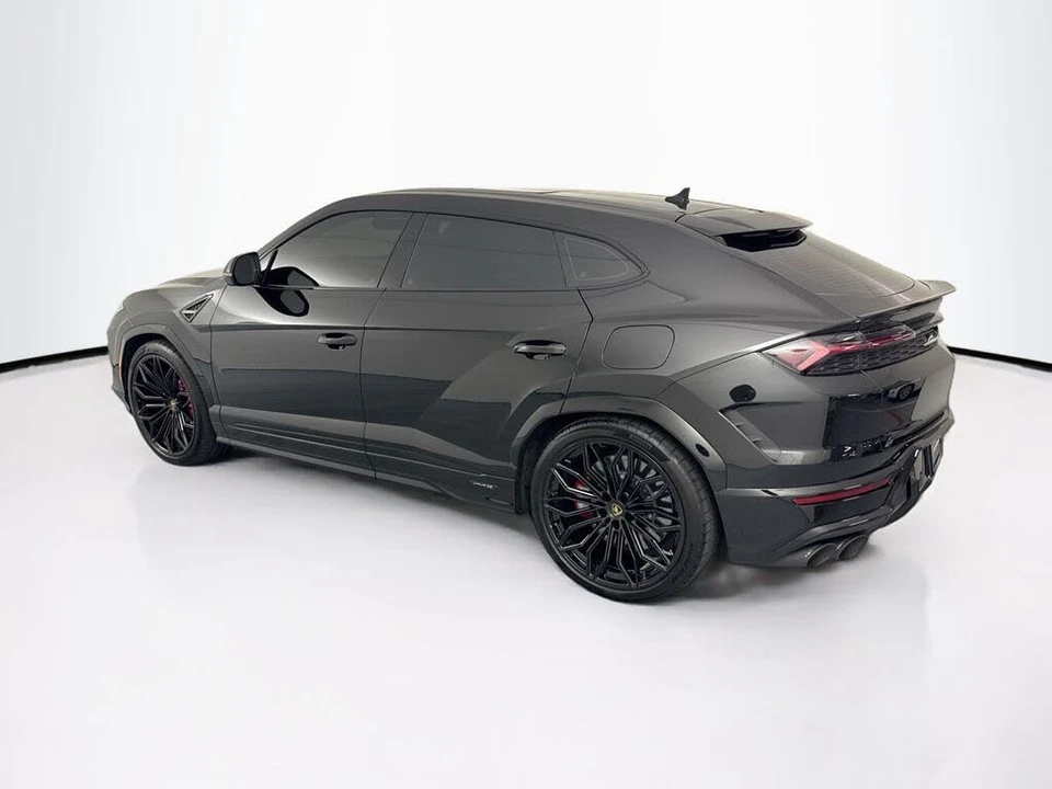 2026 Lamborghini Urus SE - Image 7 of 31