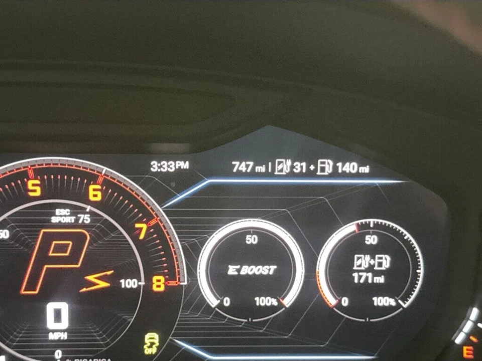 2026 Lamborghini Urus SE - Image 12 of 31