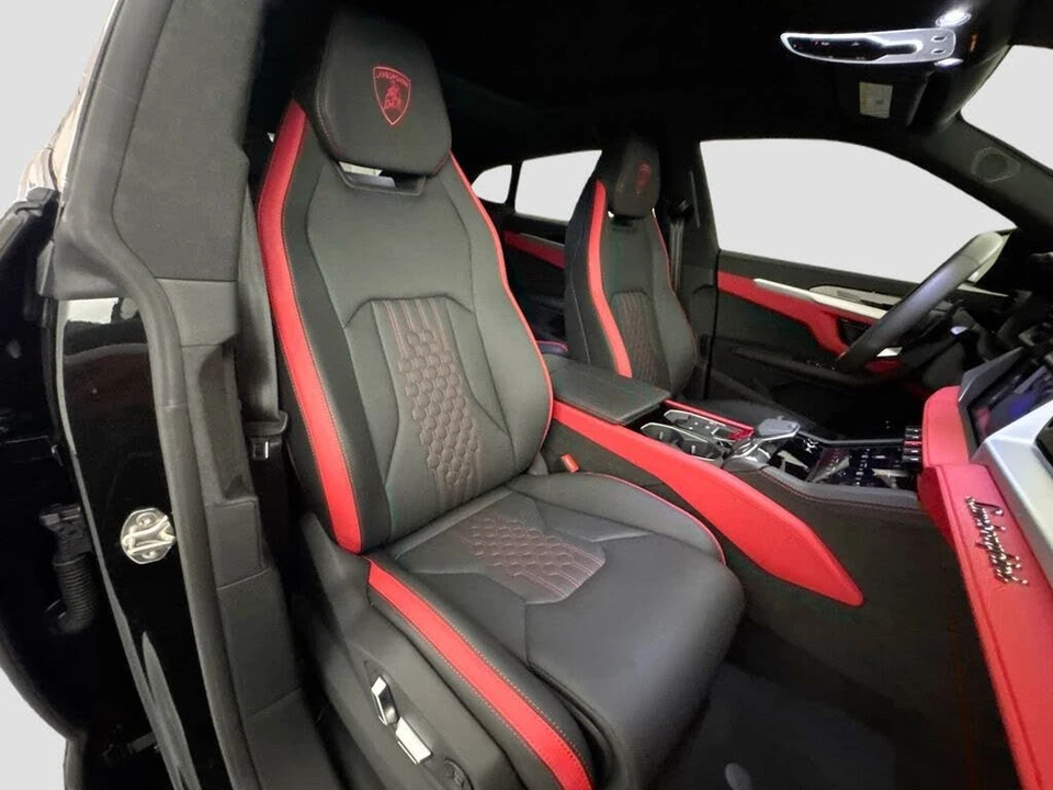 2026 Lamborghini Urus SE - Image 31 of 31