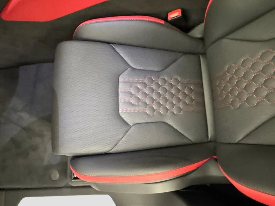 2026 Lamborghini Urus SE - Image 20 of 31