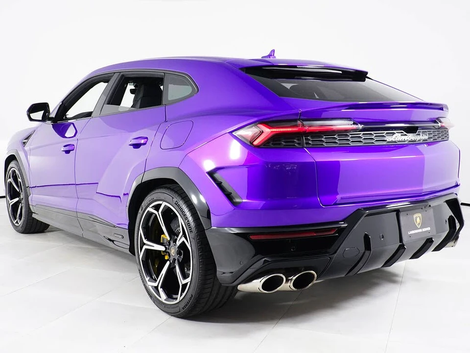 2026 Lamborghini Urus SE - Image 18 of 31