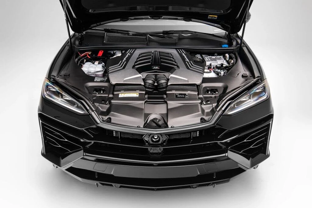 2026 Lamborghini Urus SE - Image 27 of 30