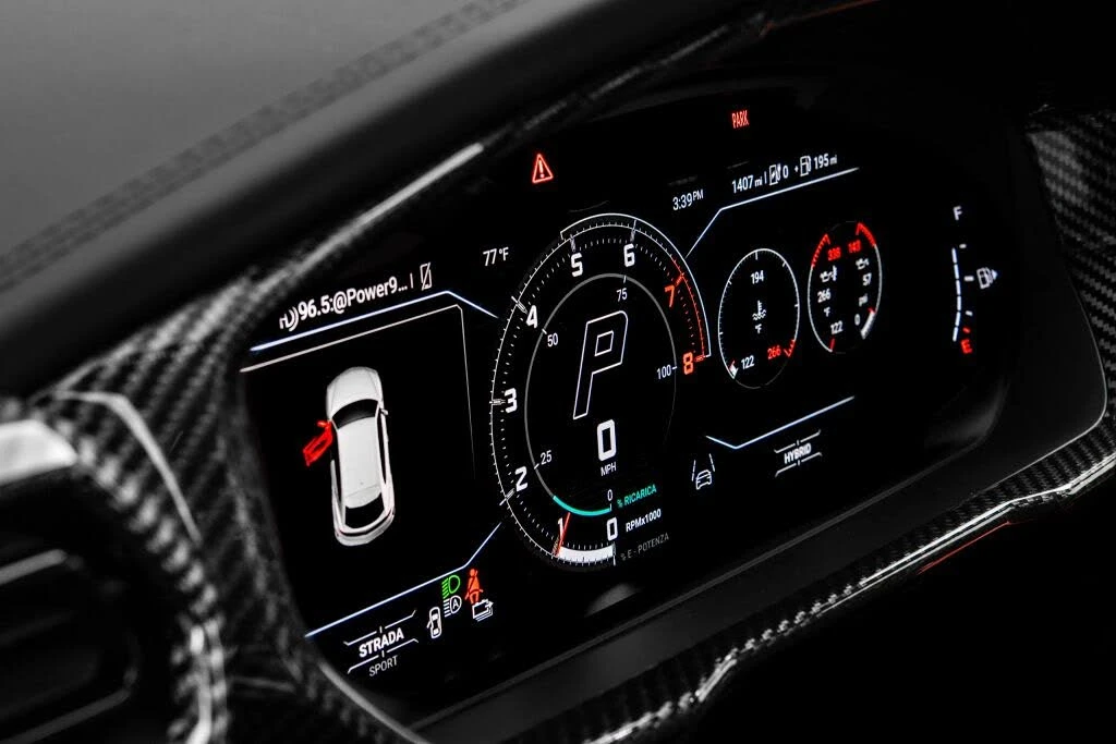 2026 Lamborghini Urus SE - Image 14 of 30