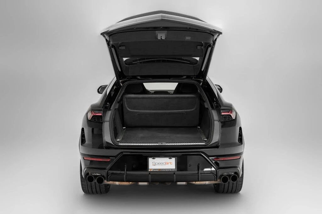 2026 Lamborghini Urus SE - Image 28 of 30