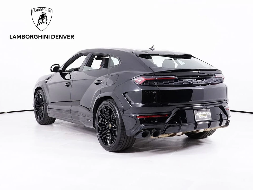 2026 Lamborghini Urus SE - Image 3 of 31